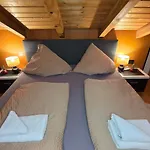 Alex Parkplatz Winterurlaub ドルンビルン